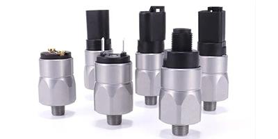 LF702、LF708、LF708A和LF727壓力開關(guān)：滿足各種工業(yè)和汽車應(yīng)用需求的理想選擇